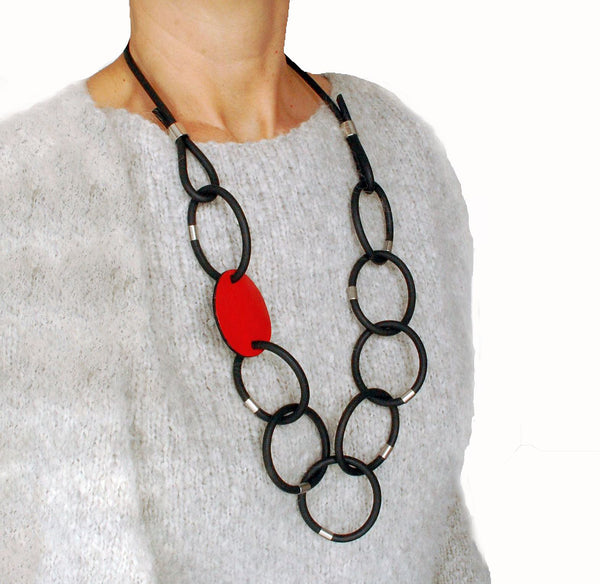 Rubber Chain with Red Disk